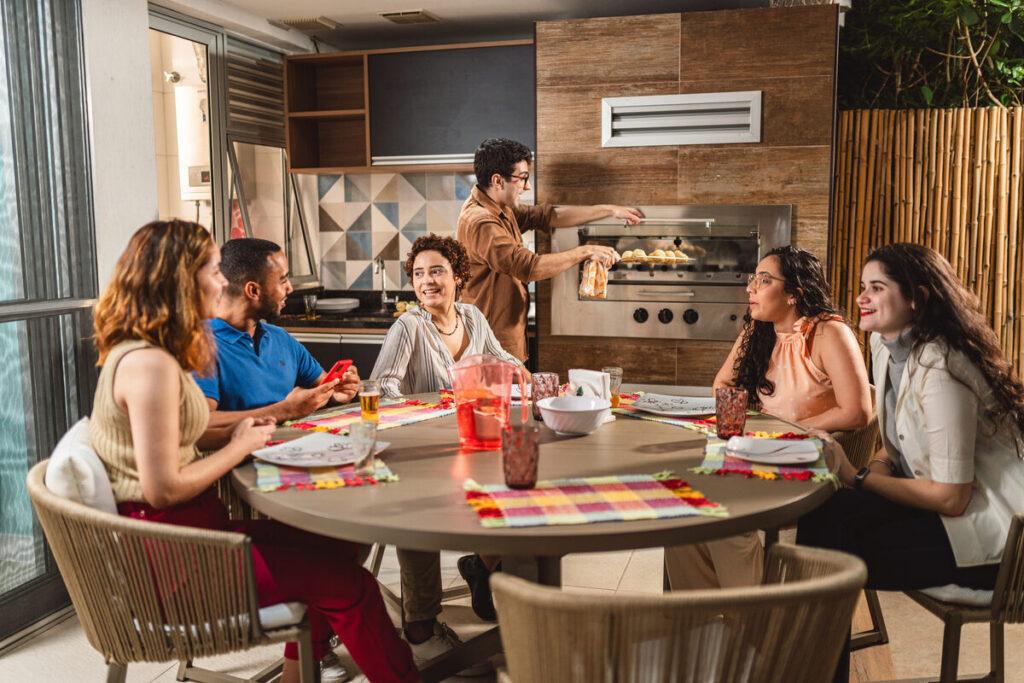 Living in West Crest, West Covina: A Neighbor’s Guide to a Welcoming Community